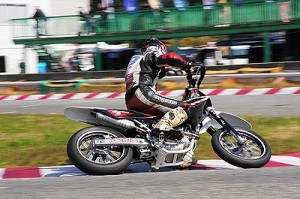 104496604_v1319114450